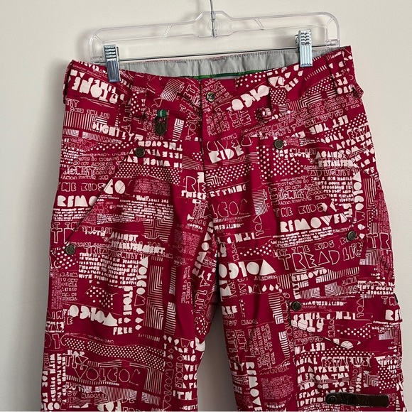 Volcom Ski/Snowboard Pink Graphic Women’s Pants-Size XSMALL - Picture 4 of 8